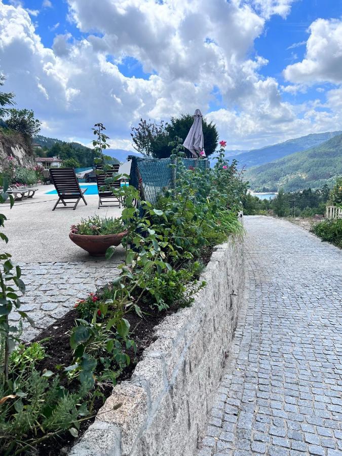 Villa Quinta De Gestacos à Gerês Extérieur photo