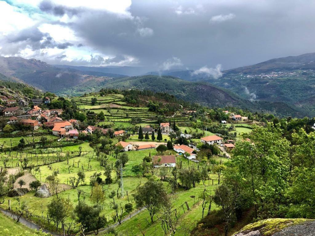 Villa Quinta De Gestacos à Gerês Extérieur photo